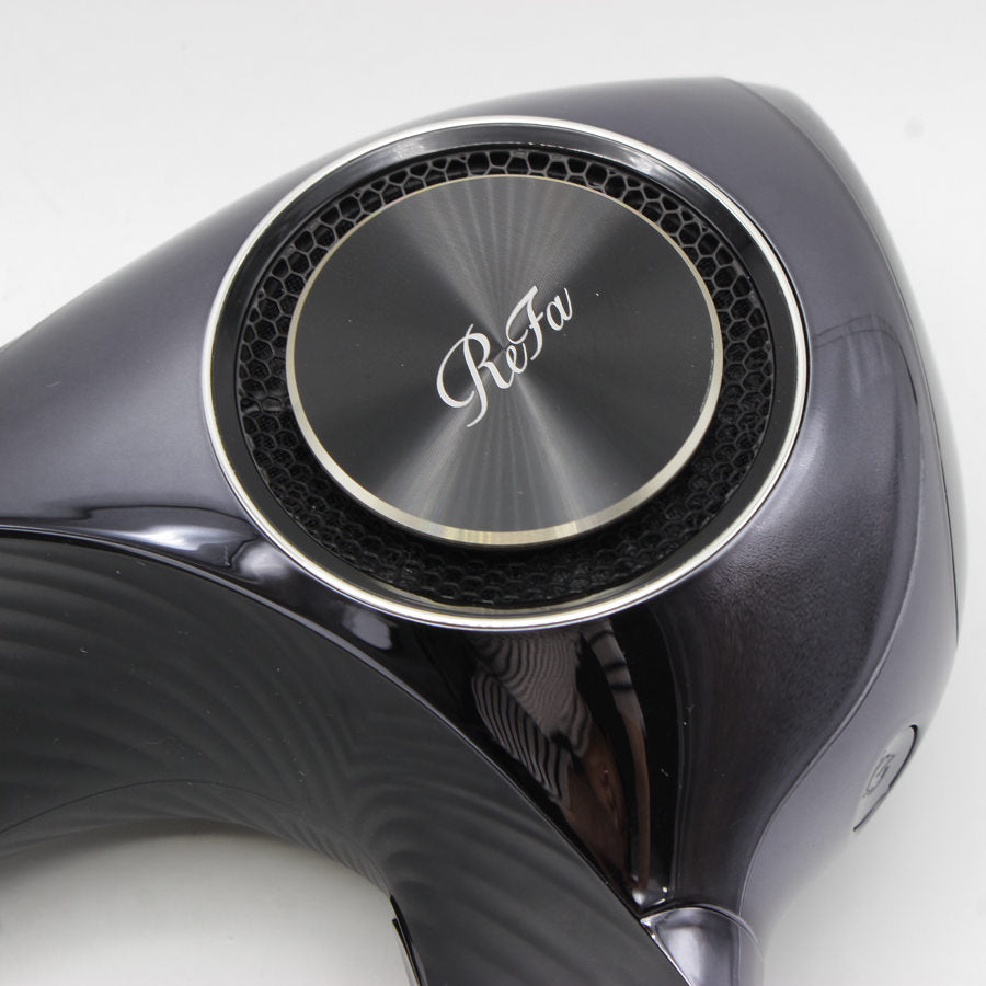 【美品】MTG ReFa BEAUTECH DRYER PRO RE-AJ03A Introducing ReFa BEAUTECH DRYER PRO, a highly evolved hair